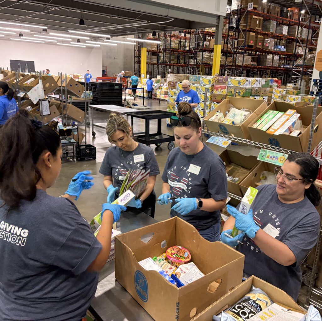 Volunteers in Tampa on CVN's Day of Giving